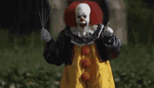 Clown Pennywise GIF