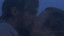 Kissing In The Rain Noah GIF - Kissing In The Rain Noah Allie GIFs