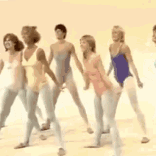 White Girl GIF - White Girl Dancing GIFs