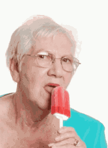 Old Lady GIF - Old Lady GIFs