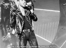 Adam Lambert GIF - Adam Lambert Concert GIFs