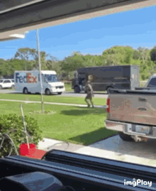 Delivery Guy Flip Off GIF - Delivery Guy Flip Off Middle Finger GIFs