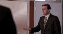 Mad Men Not Interested GIF - Mad Men Not Interested Cats GIFs