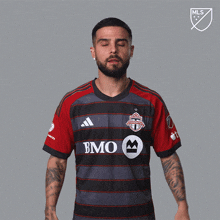 Pointing To The Sky Lorenzo Insigne GIF - Pointing To The Sky Lorenzo Insigne Toronto Fc GIFs