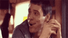 Hysterical Laughing Jim Carrey GIF - Hysterical Laughing Jim Carrey Coucou Charles GIFs