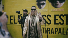 Quiubo Daddy Yankee GIF - Quiubo Daddy Yankee No Se Da Cuenta GIFs