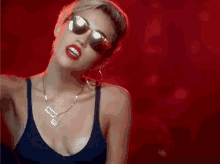 Ouch GIF - Miley Cyrus Miley Ouch GIFs