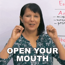 Open Your Mouth Rebecca GIF - Open Your Mouth Rebecca Engvid GIFs