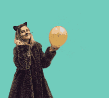 Tapecc Cats GIF - Tapecc Cats Balloon GIFs