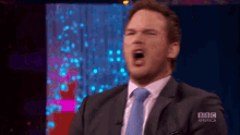 Chris Pratt Who Gives A Fuck GIF - Chris Pratt Who Gives A Fuck Middle Finger GIFs