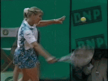 Steffi Graf Backhand Slice GIF - Steffi Graf Backhand Slice Tennis GIFs