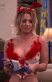 Annoyed Hot GIF - Annoyed Hot Cleavage GIFs