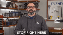 Stop Right There Dont Move GIF - Stop Right There Dont Move Stay Just Like That GIFs
