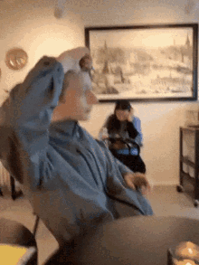 Swoopy Bno GIF - Swoopy Bno Cleaning GIFs