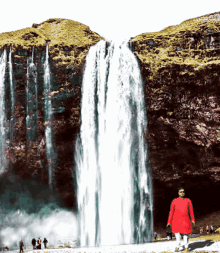 Shantanu Waterfall GIF - Shantanu Waterfall GIFs