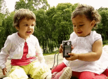 Kids Camera GIF - Kids Camera GIFs