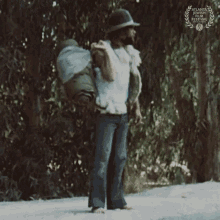 Putting Down My Bag Mike GIF - Putting Down My Bag Mike An American Hippie In Israel GIFs