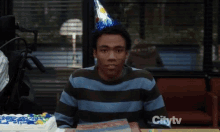 Troy Thumbs Up - Community GIF - Community Donald Glover Troy Barnes GIFs