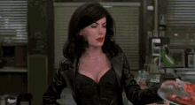 Lara Flynn Boyle Serleena GIF - Lara Flynn Boyle Serleena Men In Black GIFs