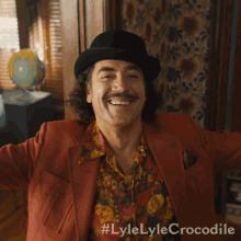 Screaming Hector Valenti GIF - Screaming Hector Valenti Lyle Lyle Crocodile GIFs