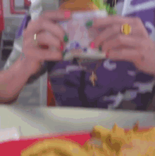 Eating Binging GIF - Eating Binging Burgers GIFs