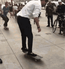 Betobro Beto Orourke GIF - Betobro Beto Orourke Skateboard GIFs