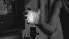 Lightbulb GIF - Lightbulb GIFs