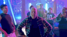 Shake That Sack! GIF - Bruce Willis Shake Bulge GIFs