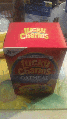 Lucky Charms Oatmeal Breakfast GIF - Lucky Charms Oatmeal Breakfast Oatmeal GIFs