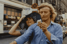 GIF
