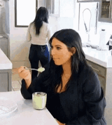 Kim Kardashian West GIF - Kim Kardashian West Awkward GIFs