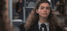 If Brooke Shields Married Groucho Marx, Their Child Would Have Your Eyebrows! GIF - Princess Diaries Anne Hathaway Eyebrow Raise GIFs