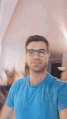 Nlevy Dance GIF - Nlevy Dance Right Left GIFs