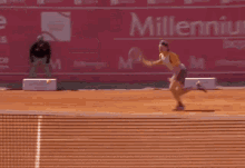 alejandro davidovich fokina forehand slice squash shot tennis espana