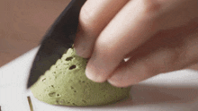 Slicing The Bread Two Plaid Aprons GIF - Slicing The Bread Two Plaid Aprons Cut The Matcha Bread GIFs