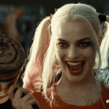 harley quinn margot robbie suicide squad how you doing tongue out