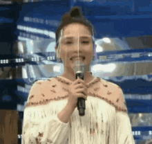 Smile Its Showtime GIF - Smile Its Showtime Karylle GIFs