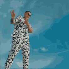 Bailar Daddy Yankee GIF - Bailar Daddy Yankee Bésame GIFs