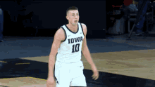 Iowa Basketball GIF - Iowa Basketball Hawkeye GIFs