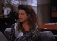 Seinfeld GIF - Silly Face Taunt Julia Louis Dreyfus GIFs