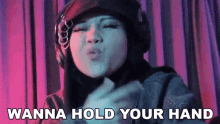 Wanna Hold Your Hand Ayuenstar GIF - Wanna Hold Your Hand Ayuenstar Skechers Song GIFs