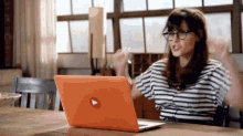 New Girl Cheering GIF - New Girl Cheering Excited GIFs