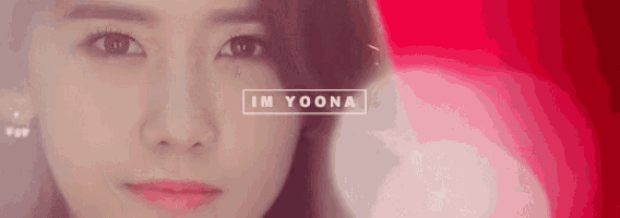 Yoona mignon gif