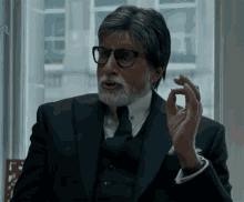 Amitabh Bachchan Badla GIF - Amitabh Bachchan Badla Red Chillies Entertainment GIFs