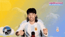 a man giving a thumbs up with the words imaginate si era peronista behind him