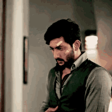 Imle Aryan Singh Rathore GIF - Imle Aryan Singh Rathore What The Hell Is Wrong With You GIFs