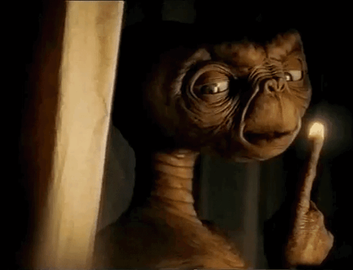 Even an Extra Terrestrial knows that tariffs are dumb.