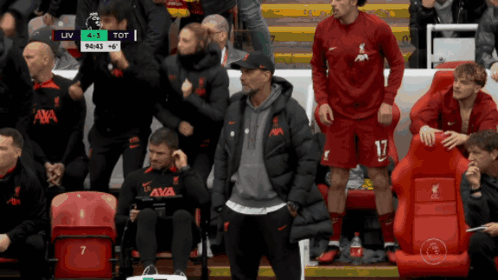 WATCH: Jurgen Klopp hilariously pulls his hamstring running to