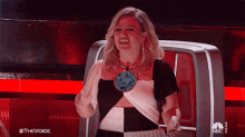 Woop Kelly Clarkson GIF - Woop Kelly Clarkson The Voice GIFs