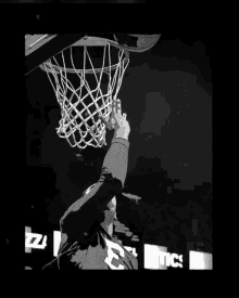 Basketball Dunk GIF - Basketball Dunk Shoot GIFs